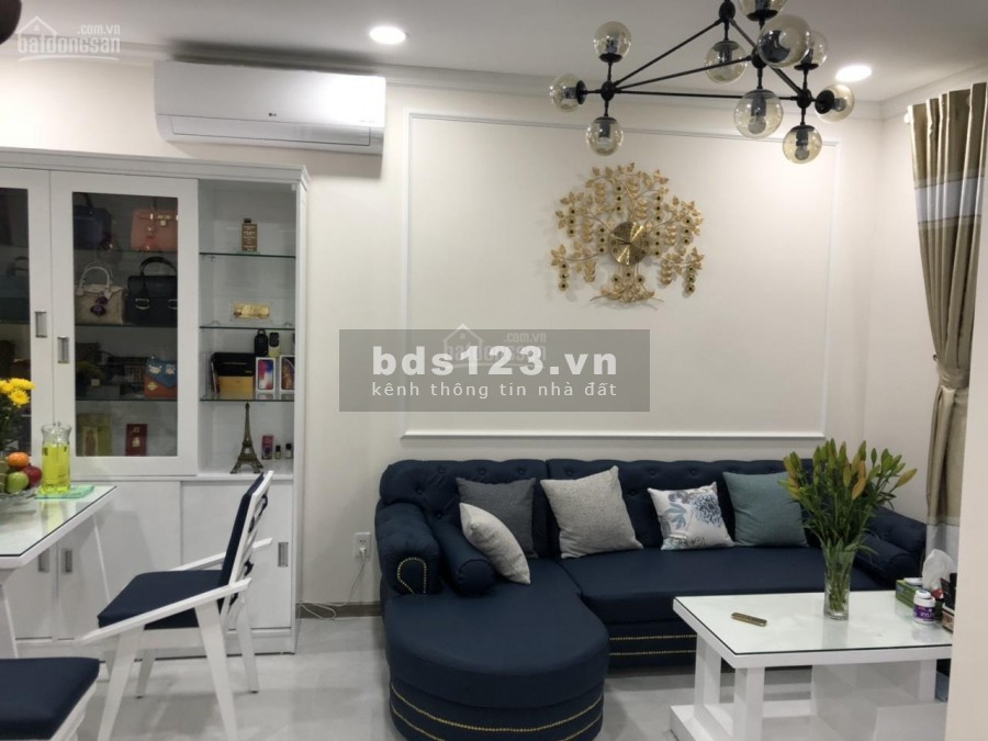 Chủ chưa sử dụng nên cần cho thuê căn 75m2, 2 PN, có ban công cc Viva Riverside, giá 12 triệu/tháng