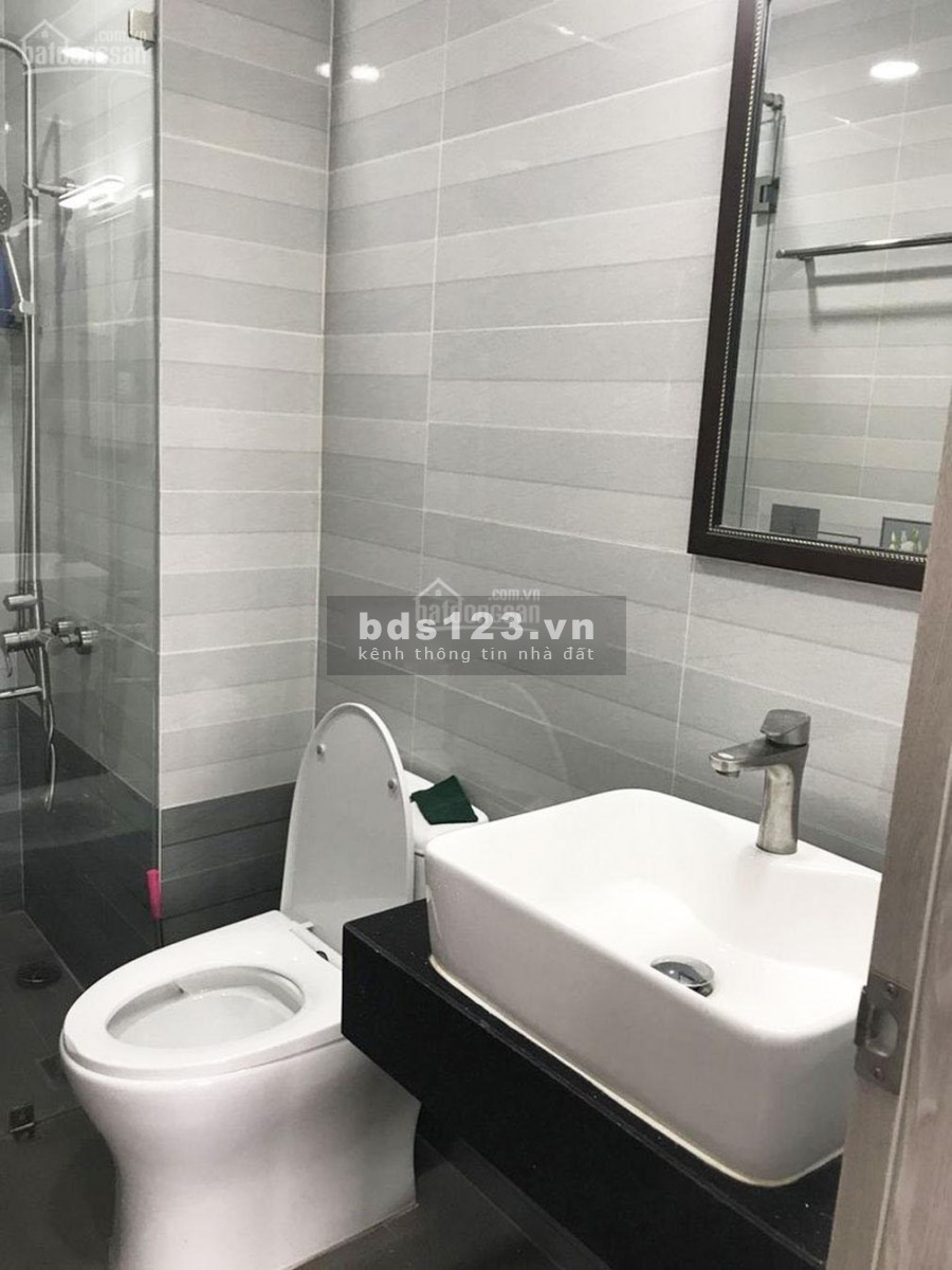 Mình có căn hộ rộng 90m2, 3 PN, đủ nội thất cần cho thuê giá 15 triệu/tháng, cc Viva Riverside