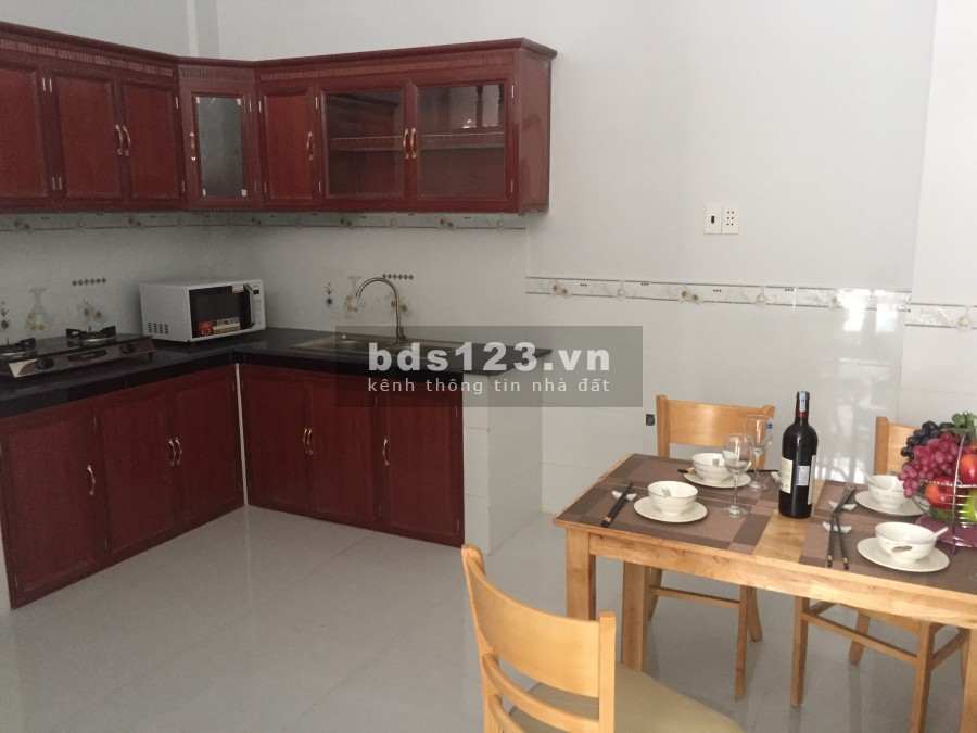 Mới Xây Xong Chưa Ai ở. Nhà Đúc Thật 4x15 Mặt Tiền Đường Nhựa