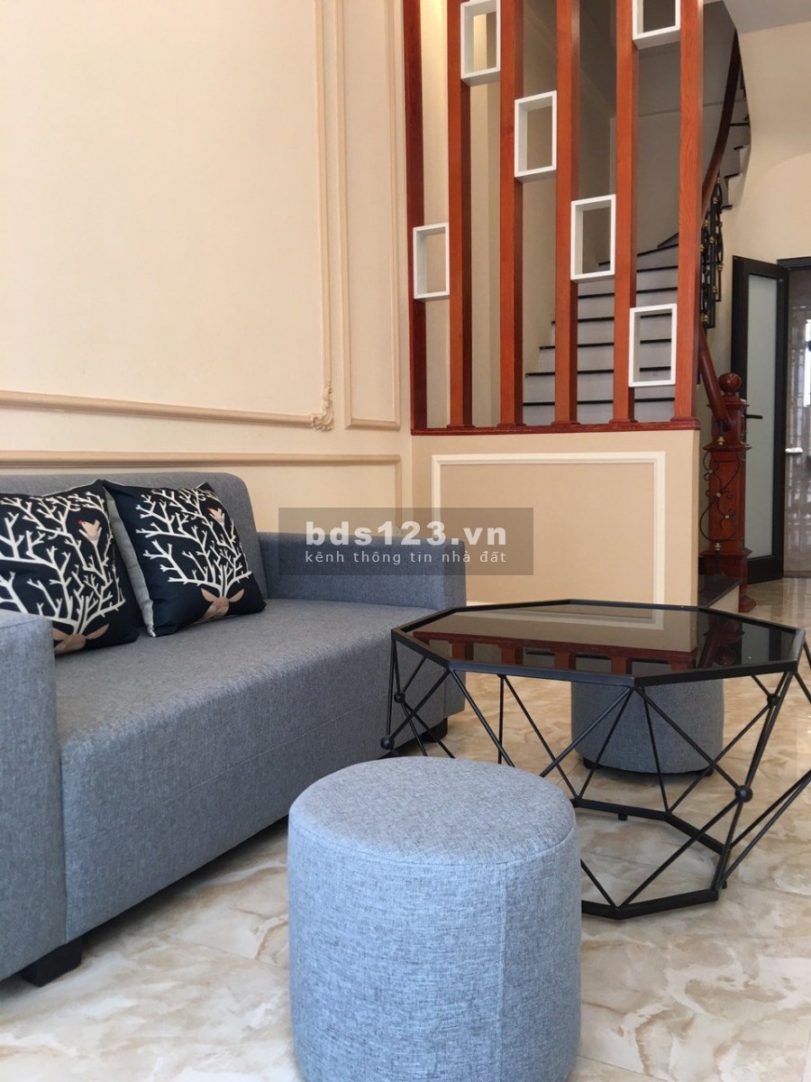 Bán nhà mới tinh Phố Ngô Xuân Quảng Trâu Qùy