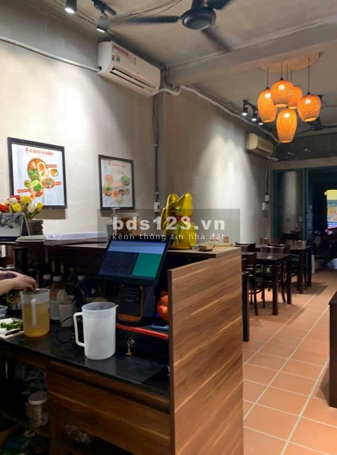 Bán gấp nhà mới 2 tầng hẻm nhựa 6m trung tâm Bình Thạnh sẵn sàng đón tết