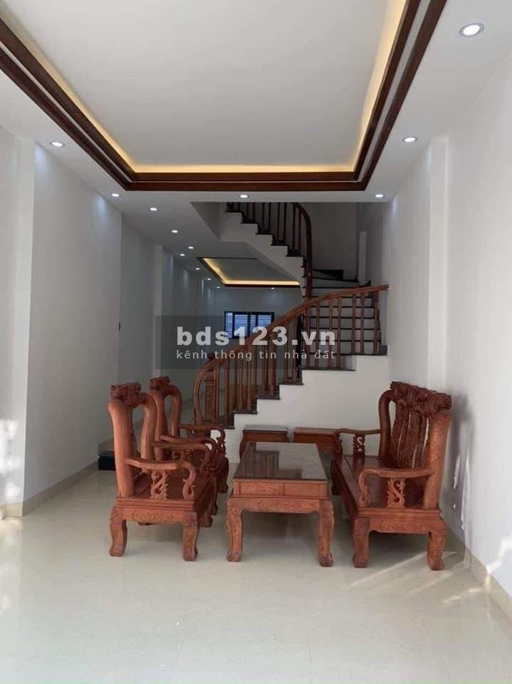 Chính Chủ Bán Gấp Phố Trương Định, Hai Bà Trưng 45m2, Chỉ 4.6 Tỷ, Ô Tô Kinh Doanh.
