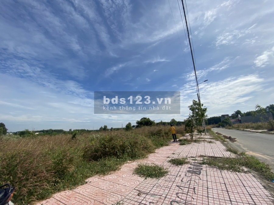 Chính chủ cần bán đất lavender city 990tr/90m2, 1,58 tỷ/118m2. Hỗ trợ ngân hàng 70%