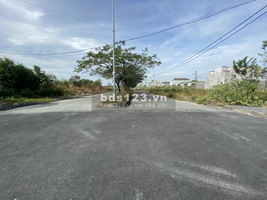 CẦN bán 50 LÔ đất thổ cư Sổ riêng Ngay dự án Lavender City Vĩnh Cửu