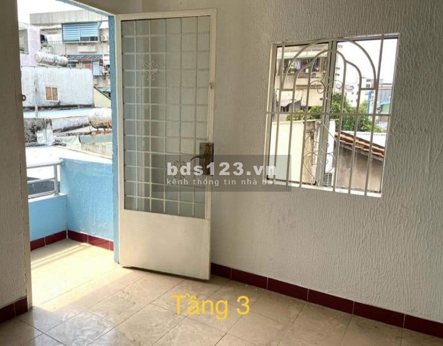 NHỈNH 3 tỷ có ngay nhà 4 tầng 45m2 HXH bò tận nhà Lý Thái Tổ Phường 1 Quận 3