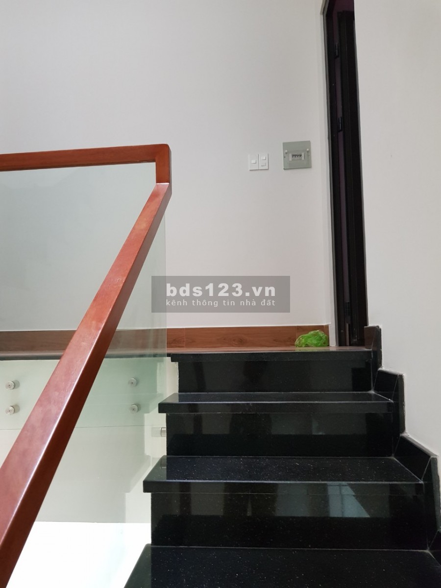 Bán nhà MTNB Tân Hòa Đông, Q. Bình Tân DT 4mx15.2m giá tốt