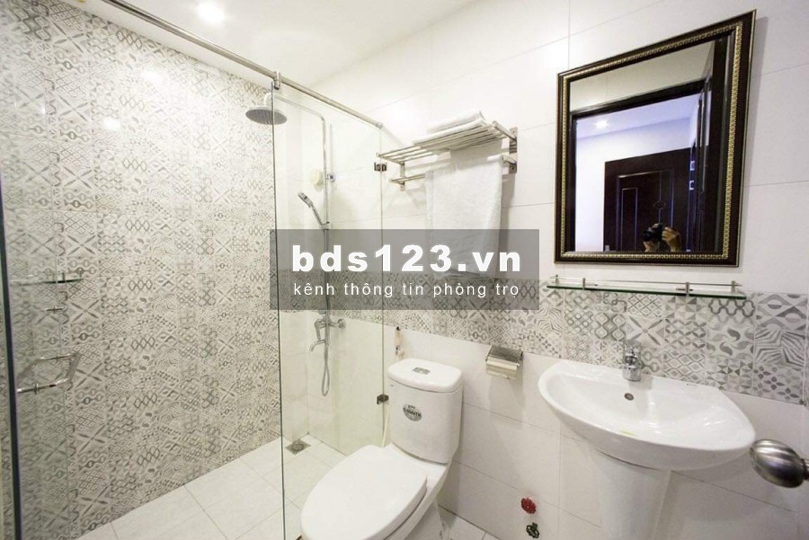 Căn hộ 1PN khép kín 40m2 full NT ở MT Nguyễn Ngọc Phương có hầm xe, thang máy giá 8tr5 Bình Thạnh