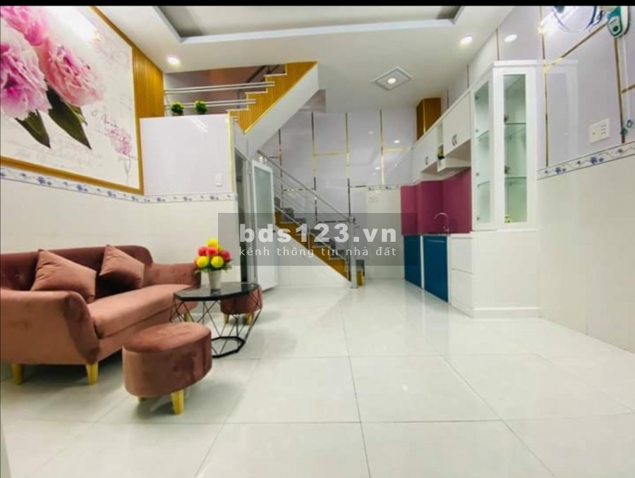 Cần bán nhà Riêng Quận 10, Tô Hiến Thành , 36m2 4.6 tỷ