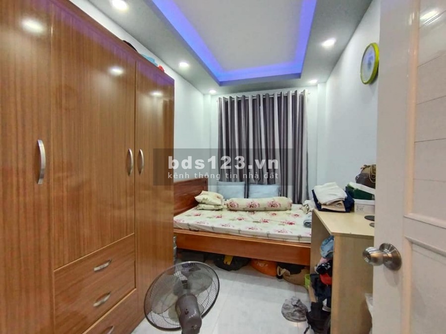 Kết cấu 1T2L (BTCT) Ba Tháng Hai, Quận 10, Hẻm rộng, Giá 4,5 tỷ