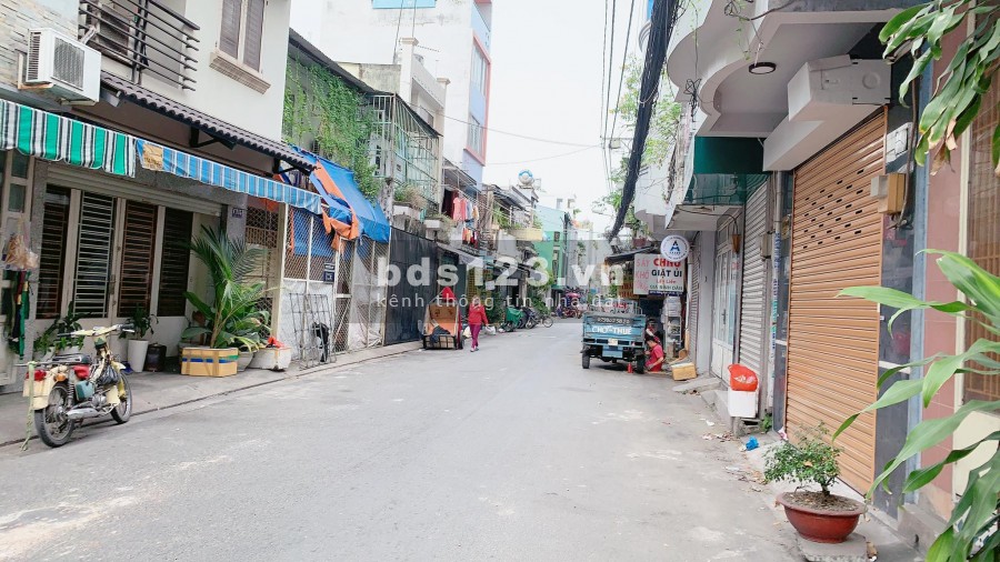 Bán nhà Đồng Nai, phường 15, Quận 10 giá rẻ rộng 51m2 chỉ 5,4 Tỷ. 15m là mặt tiền.