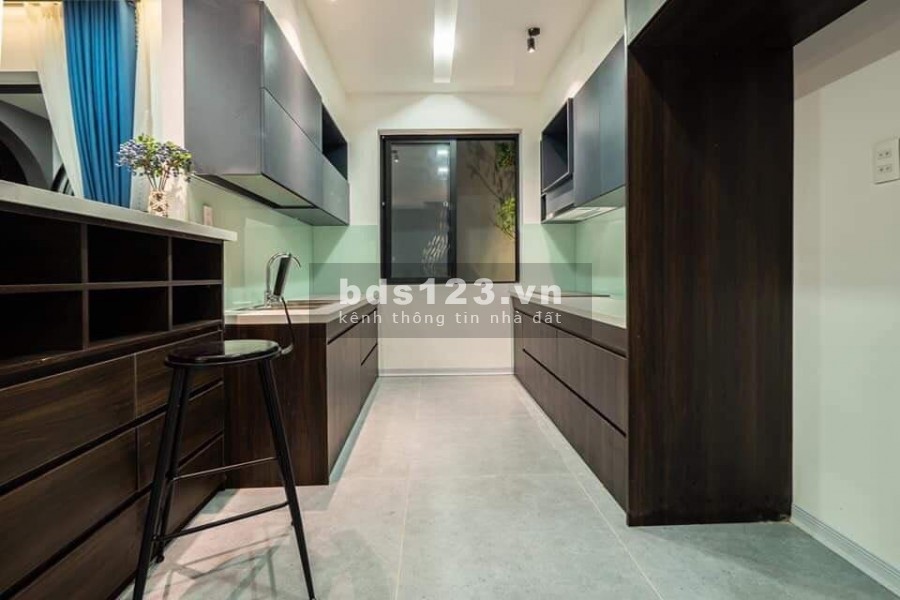 Cần bán nhà HXH Bùi Xuân Phái Tân Phú 72m2 chỉ 5.35 tỷ TL