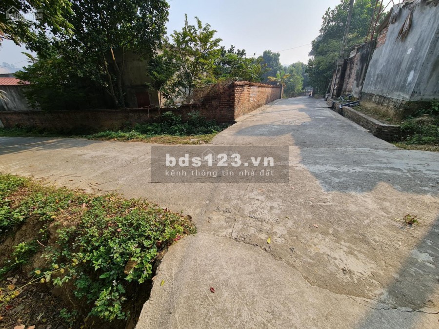 BÁN GẤP TRONG 1 TUẦN MẢNH 623M CÓ 400M ĐẤT Ở TẠI ĐÔNG XUÂN QUỐC OAI