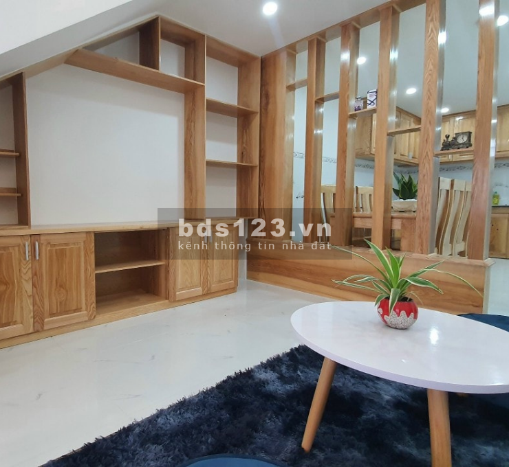 Bán nhà ở liền đường số 8, Phường 11, GV 60m(4x15) 4.5 tỷ TL