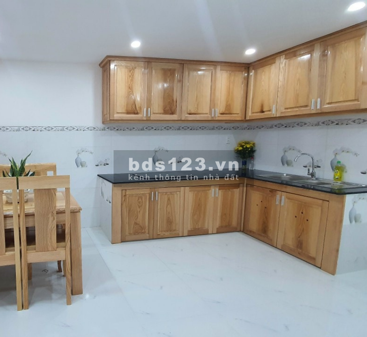 Bán nhà ở liền đường số 8, Phường 11, GV 60m(4x15) 4.5 tỷ TL