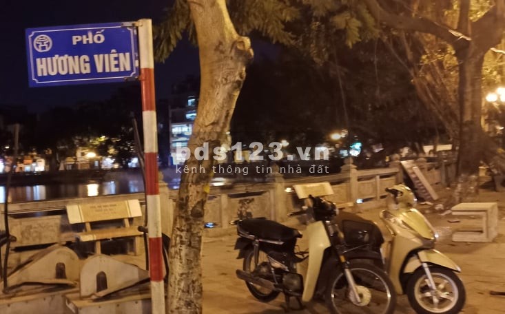 Nhà ngõ ô tô, phố Hương Viên (quận HBT), giá 7,75 tỷ