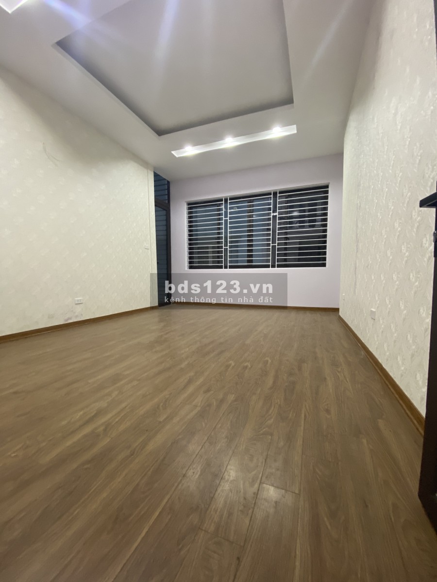 [Giảm 500 triệu] bán nhanh trước tết nhà Ngọc Lâm 38m2 4 tầng giá chỉ 3 tỷ????