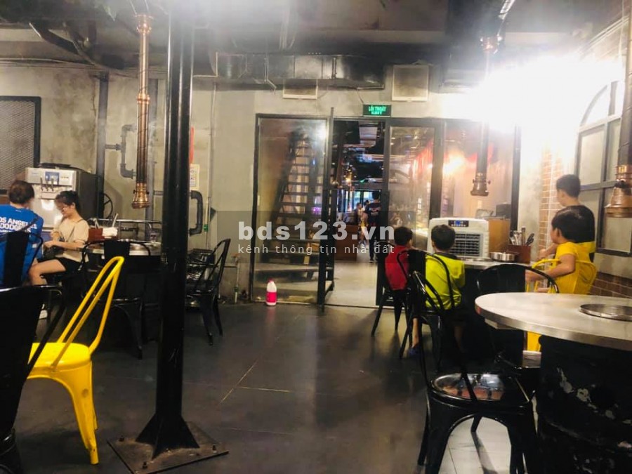 Bán nhà mặt Phố Tô Hiệu - Cầu Giấy, 120m2, MT 8.5m, 35 tỷ.