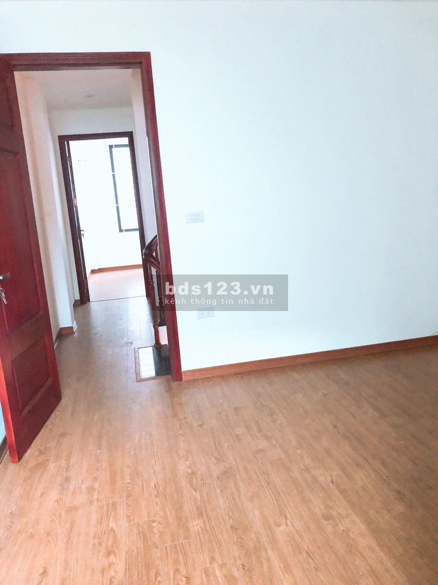 BÁN NHÀ THƯỢNG THANH - 41M x 4 TẦNG - GẦN LIỀN KỀ HIMLAM THƯỢNG THANH, 10M RA ĐƯỜNG Ô TÔ ĐỖ