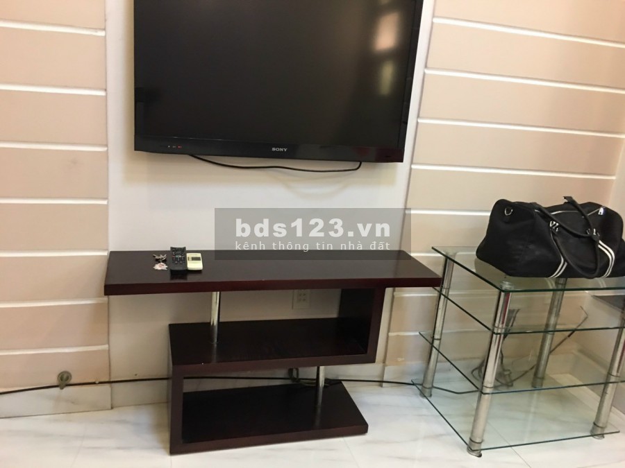 Cho thuê nhà nhỏ xinh đường Nguyễn Kiệm, P. 3, Phú Nhuận. DT 3x10m, 1trệt 1 lầu. Giá 8.5 triệu