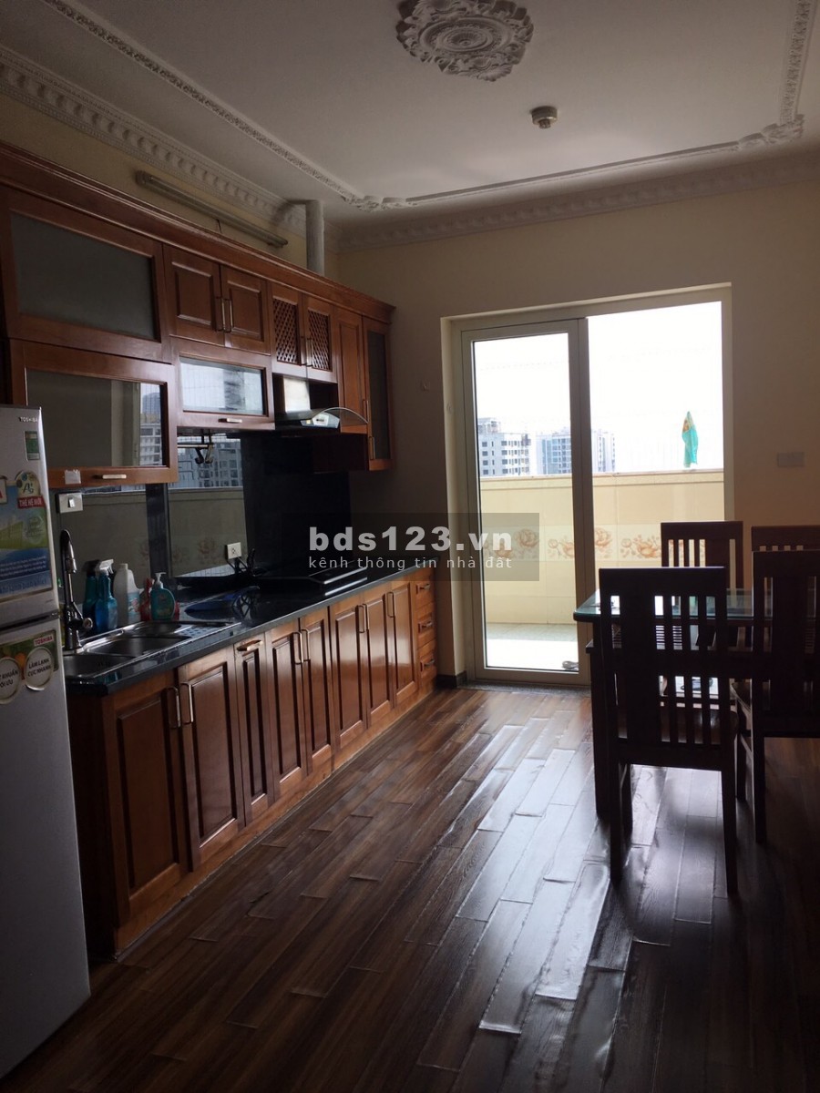 Cho thuê Chung cư HEI TOWER Ngụy Như Kon Tum 2 ngủ full 11.5 triệu. Lh 0377983070
