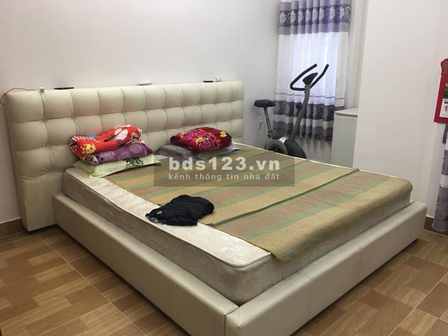 Bán nhà mặt tiền Hẻm đường Quang Trung, phường 10, Gò vấp: 0832123112.