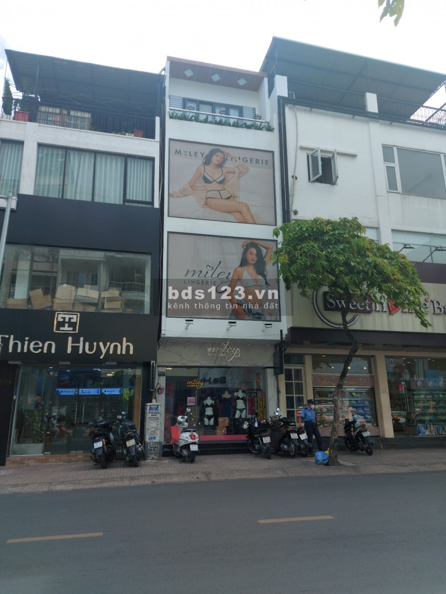 Bán nhà MT Sư Vạn Hạnh, Quận 10 gần 3/2, DT: 4,2x13m trệt 2 lầu, HĐT: 45tr/th, giá 15,8 tỷ TL