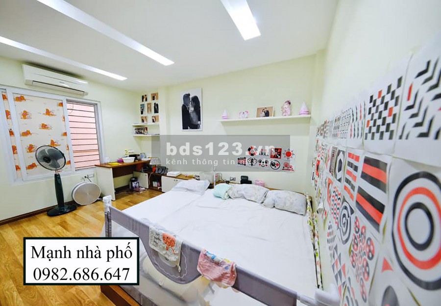 Phá sản bán nhà Đường số 5 P17 Gò Vấp 52m,4 tầng, Hẻm oto, nhỉnh 3 tỷ.