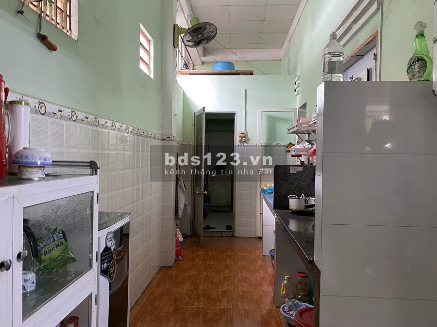 Bán nhà hẻm Hùng Vương, thông ra Trương Định, 2 mặt diện, thích hợp kinh doanh, buôn bán. lh 0934192309