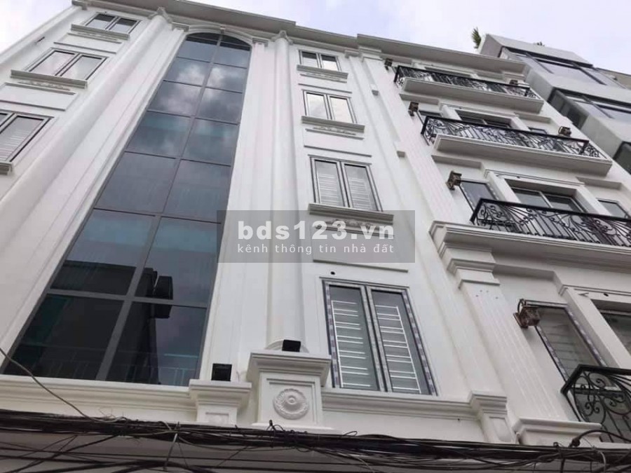 Bán nhà mặt phố Nguyễn Thị Thập 138m2 mặt tiền 8m giá 41.4 tỷ