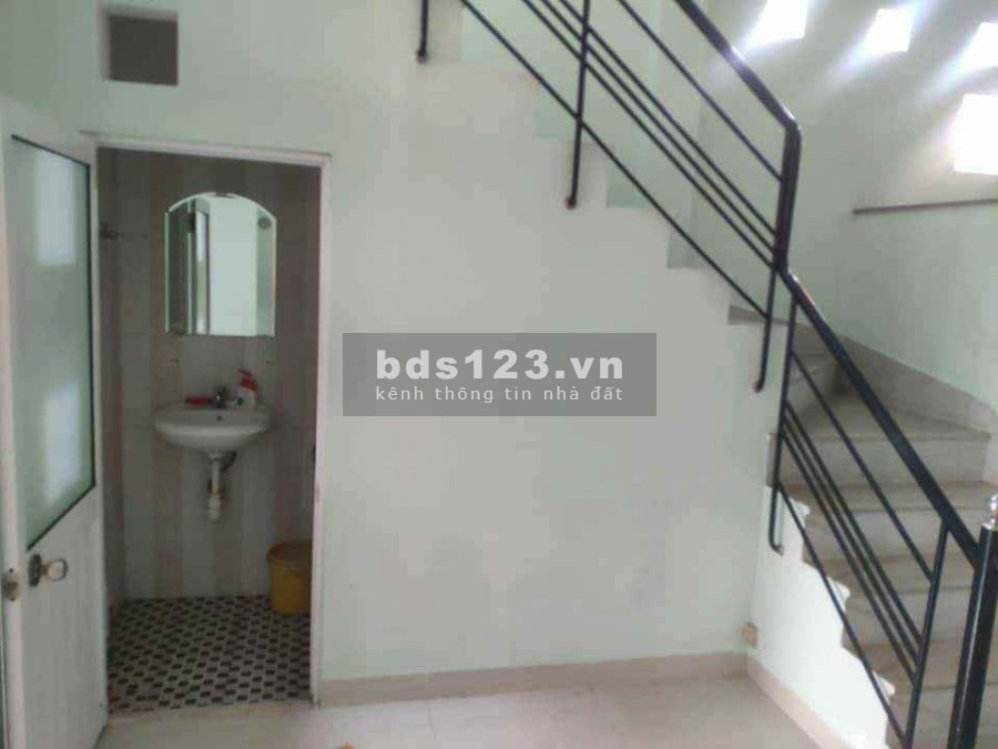 Bán nhà đường Lý Thường Kiệt, P.9, Tân Bình _ 3.6x8m