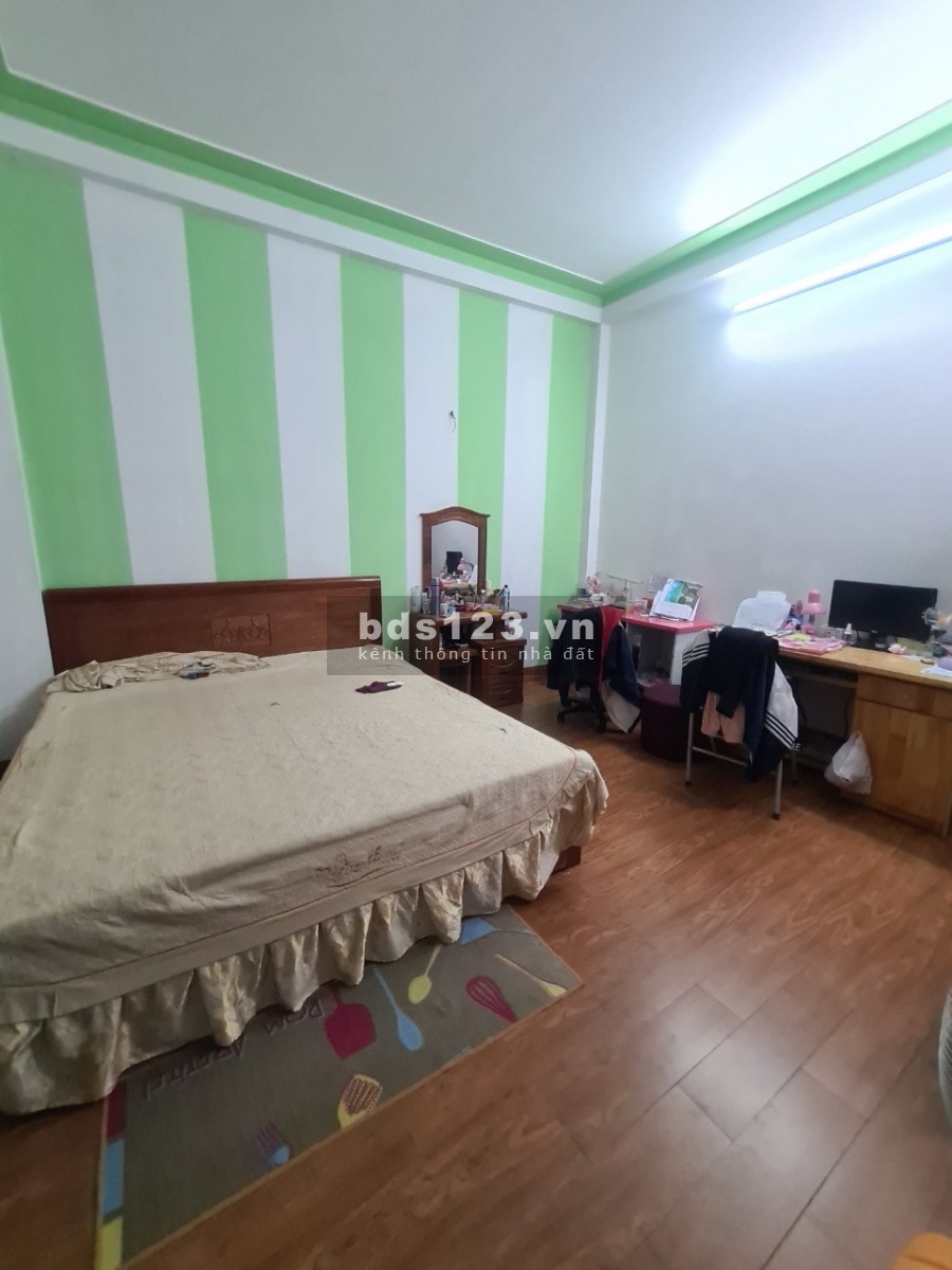 NHỈNH 2 TỶ, NGỌC THỤY LONG BIÊN, 35m2 5T ngõ ô tô