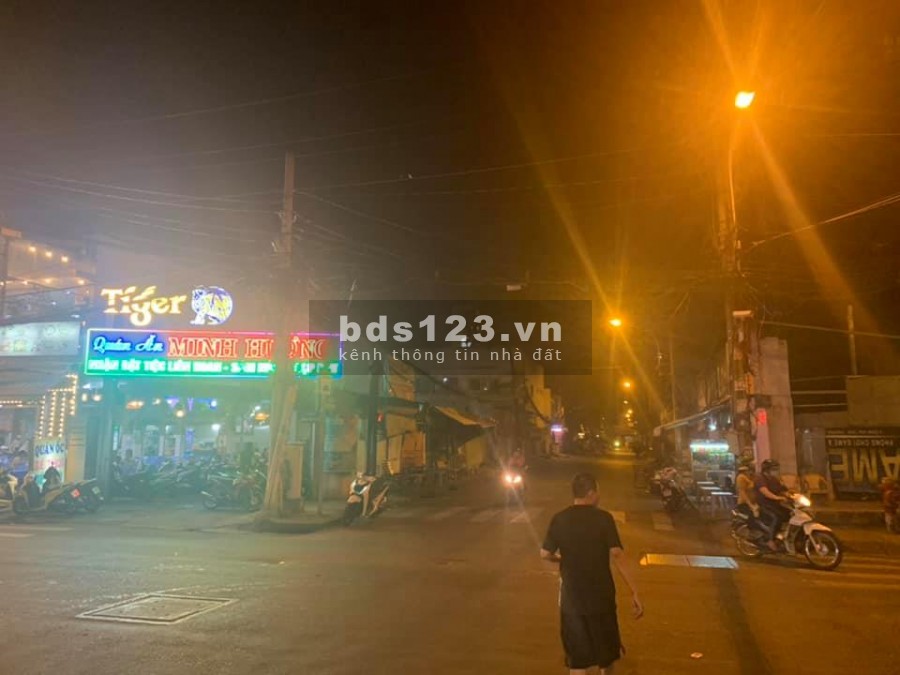 Quận 11 Bán Nhà lô góc 2 Mặt Tiền thích hợp kinh doanh – Gía 7 Tỷ