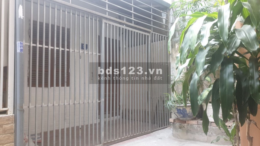 Chính chủ cho thuê nhà cấp 4 cổng riêng độc lập tại Nguyễn Trãi, Thanh Xuân