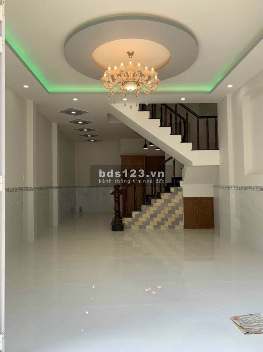GIÁ NÀO GIA ĐÌNH CŨNG BÁN nhà 54m2 4.5mx12m Nguyễn Khoái Phường 2 Quận 4 hạ còn 3 tỷ 2