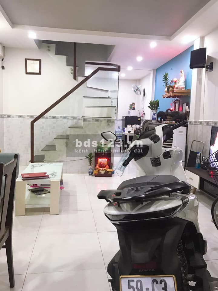 Bán nhà HXH Trường Sơn, Quận 10, 38m2 giá 4 tỷ 200