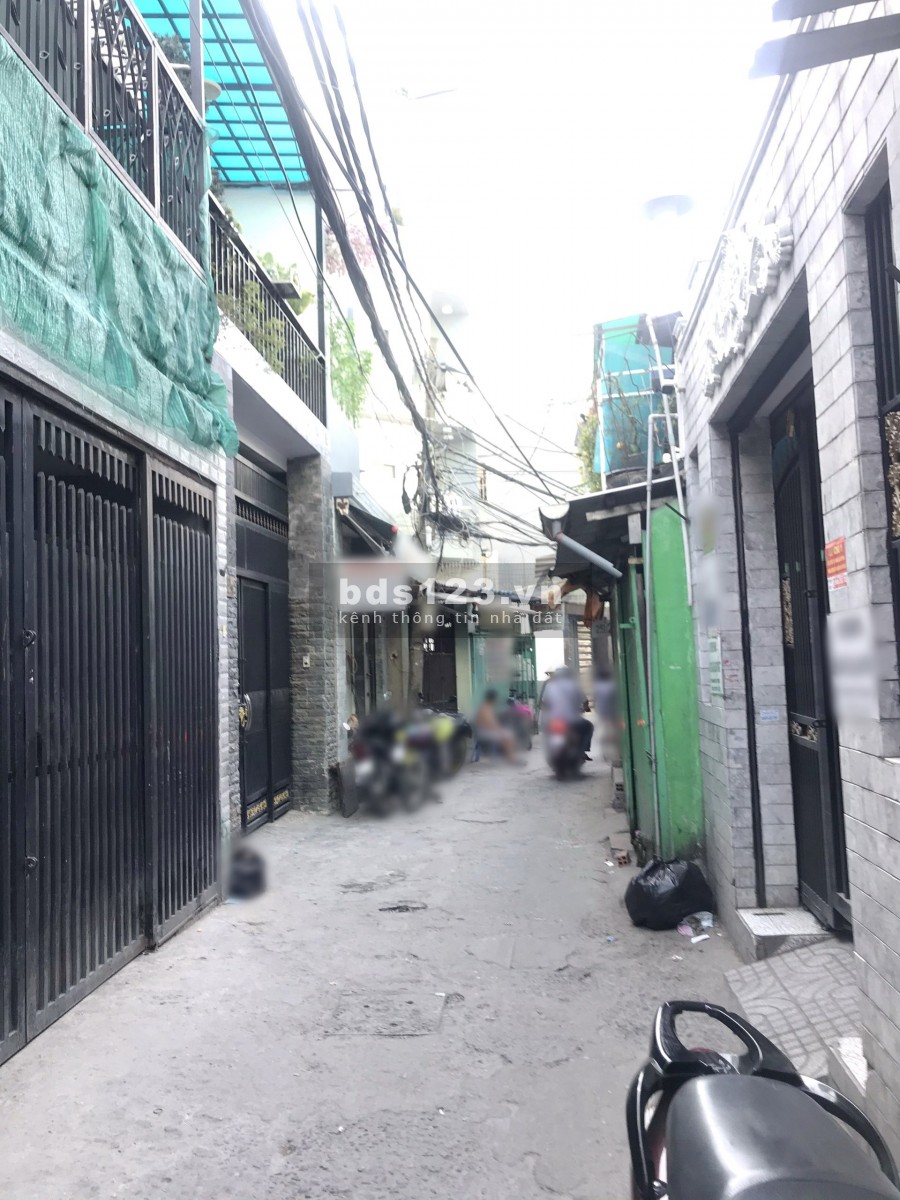 Nhà 2lầu đúc, hẻm 3m, đường Dương Bá Trạc P1 Q8