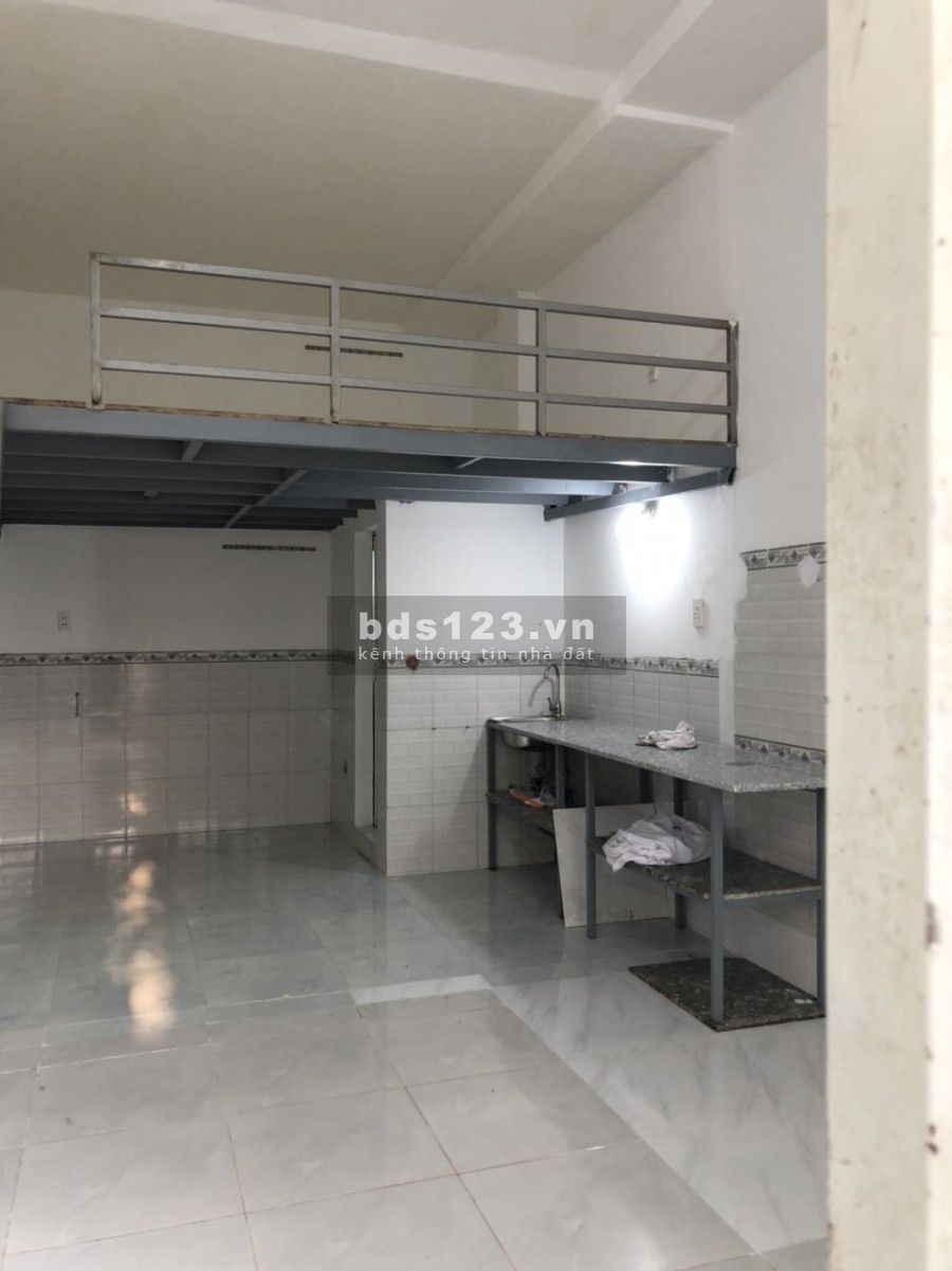 NHÀ 4X8 MỚI ĐẸP 3.6TR GẦN KÊNH 19/5 VÀ ĐƯỜNG SỐ 10