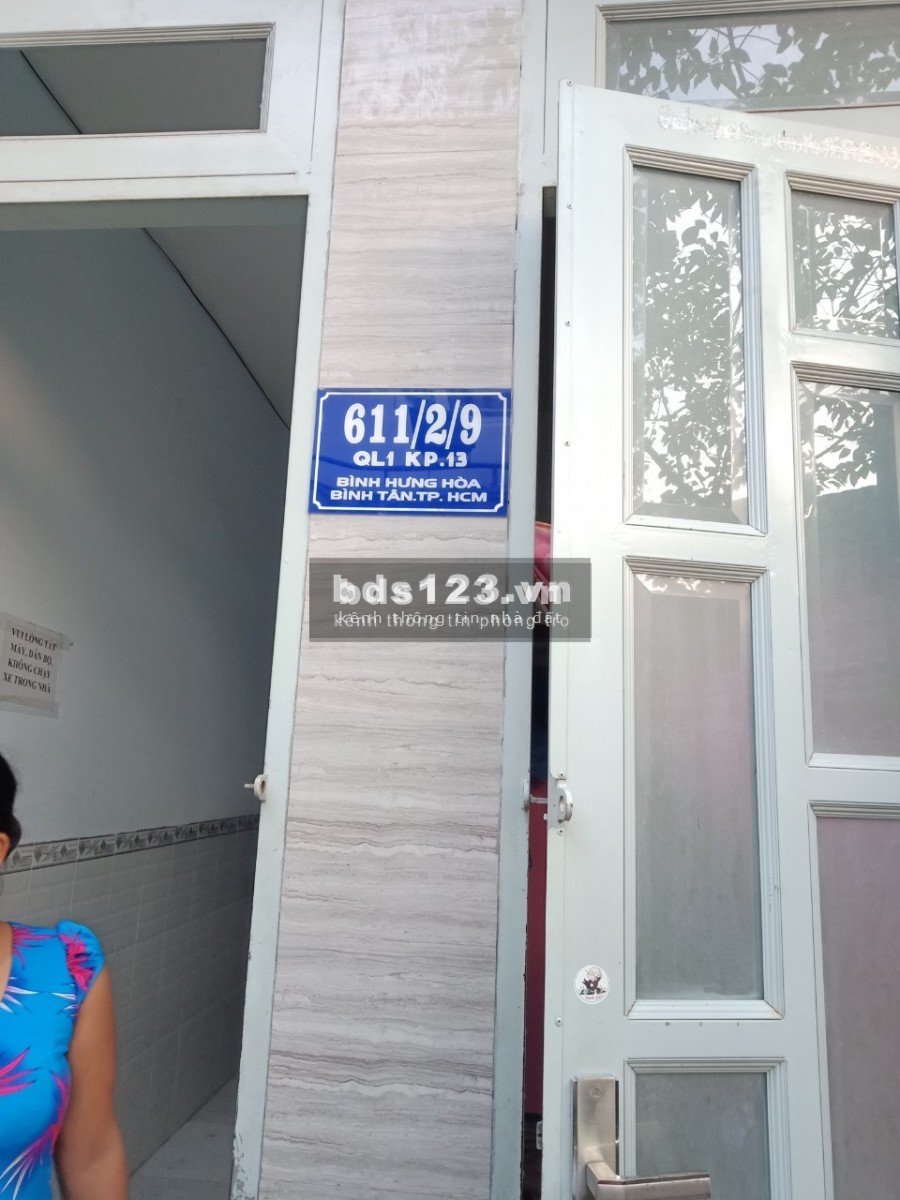 NHÀ 4X8 MỚI ĐẸP 3.6TR GẦN KÊNH 19/5 VÀ ĐƯỜNG SỐ 10