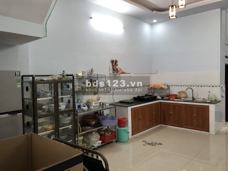 Cho thuê nhà NC 1 trệt 3 lầu 4x17 5pn HXH tại 288/5E Tân Hòa Đông P BTĐ Q BTân