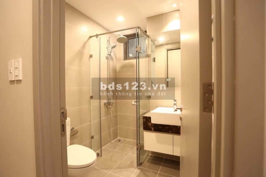 Cần cho thuê căn hộ Gold View Quận 4 dt 81m2, 2PN, 2WC giá 15 triệu/tháng