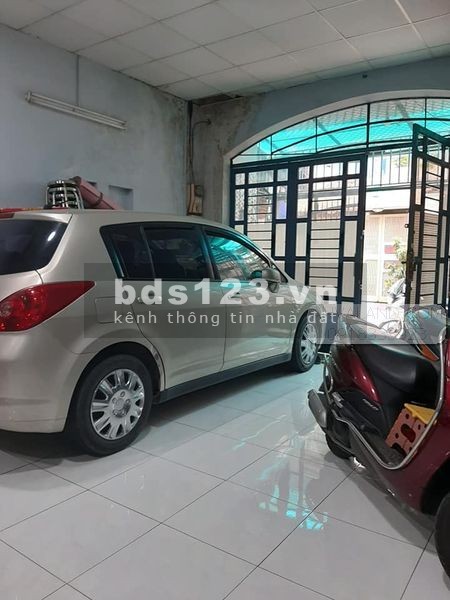 Chính chủ Bán nhà gấp HXH 6M Ngã Sáu Nguyễn Văn Cừ, Phường 4, Quận 5, 50m2 giá chỉ 5 tỷ 5, nhà đẹp ở ngay