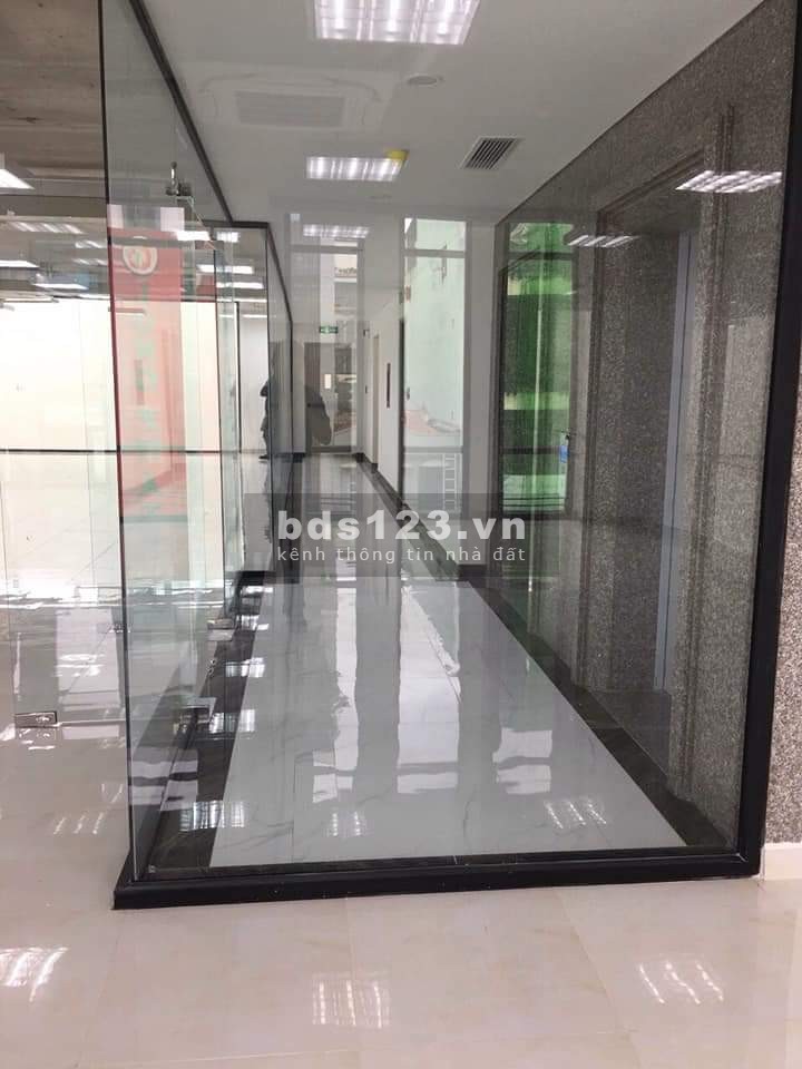 Cho Thuê TÒA NHÀ VĂN PHÒNG TRẦN NÃO HẦM 5 LẦU SÀN TRỐNG SUỐT 1350m2 BÌNH AN Quận 2