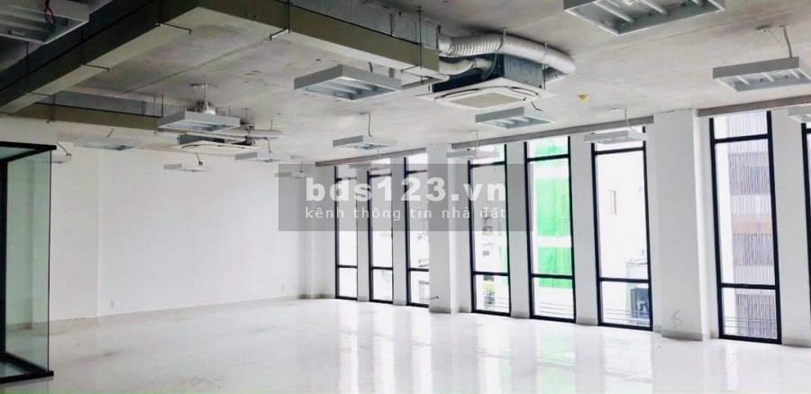 Cho Thuê TÒA NHÀ VĂN PHÒNG TRẦN NÃO HẦM 5 LẦU SÀN TRỐNG SUỐT 1350m2 BÌNH AN Quận 2