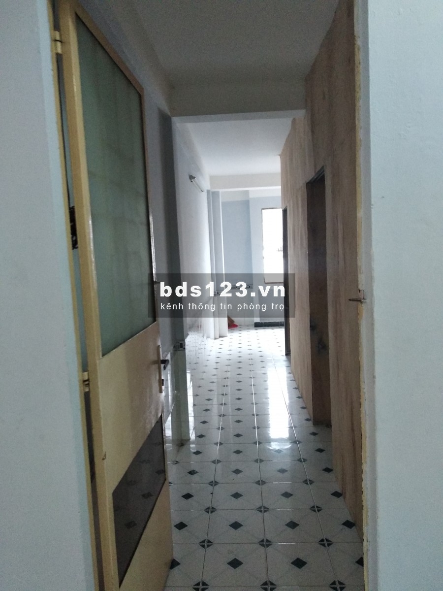 Phòng cho thuê chung cư Tân Vĩnh Q4 30m2 - 3,9tr