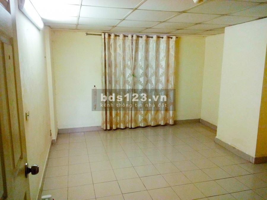 Bán gấp Shophouse CC Besco An Sương, 1 trệt 1 lửng DTSD 85m2. Sổ hồng chính chủ. 2.65 tỷ thương lượng mạnh
