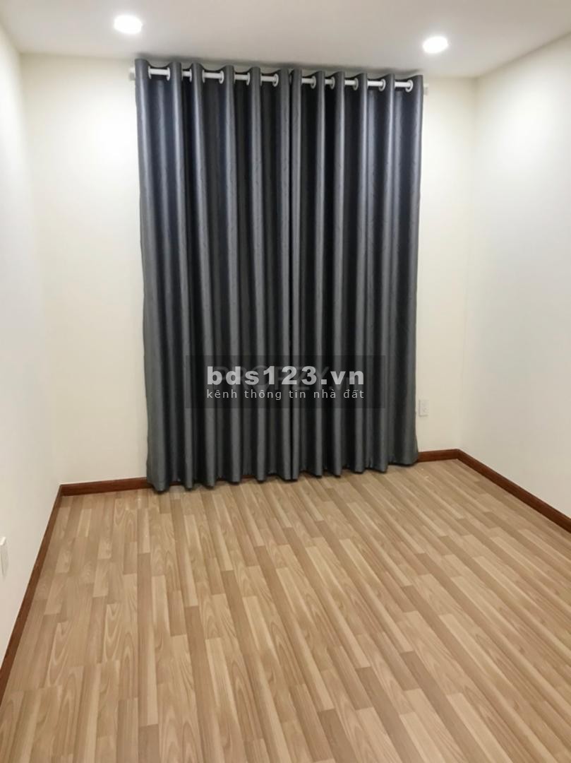 Chung cư Diamond Riverside Q8 2PN , 72m2 , 7tr - Duy Nguyễn