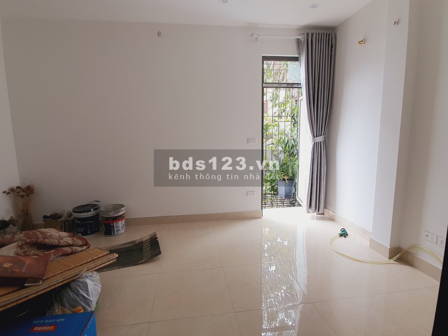 Siêu rẻ. Bán nhà Đường Quan Nhân, 69m, mt 4m, nhỉnh 3 tỷ