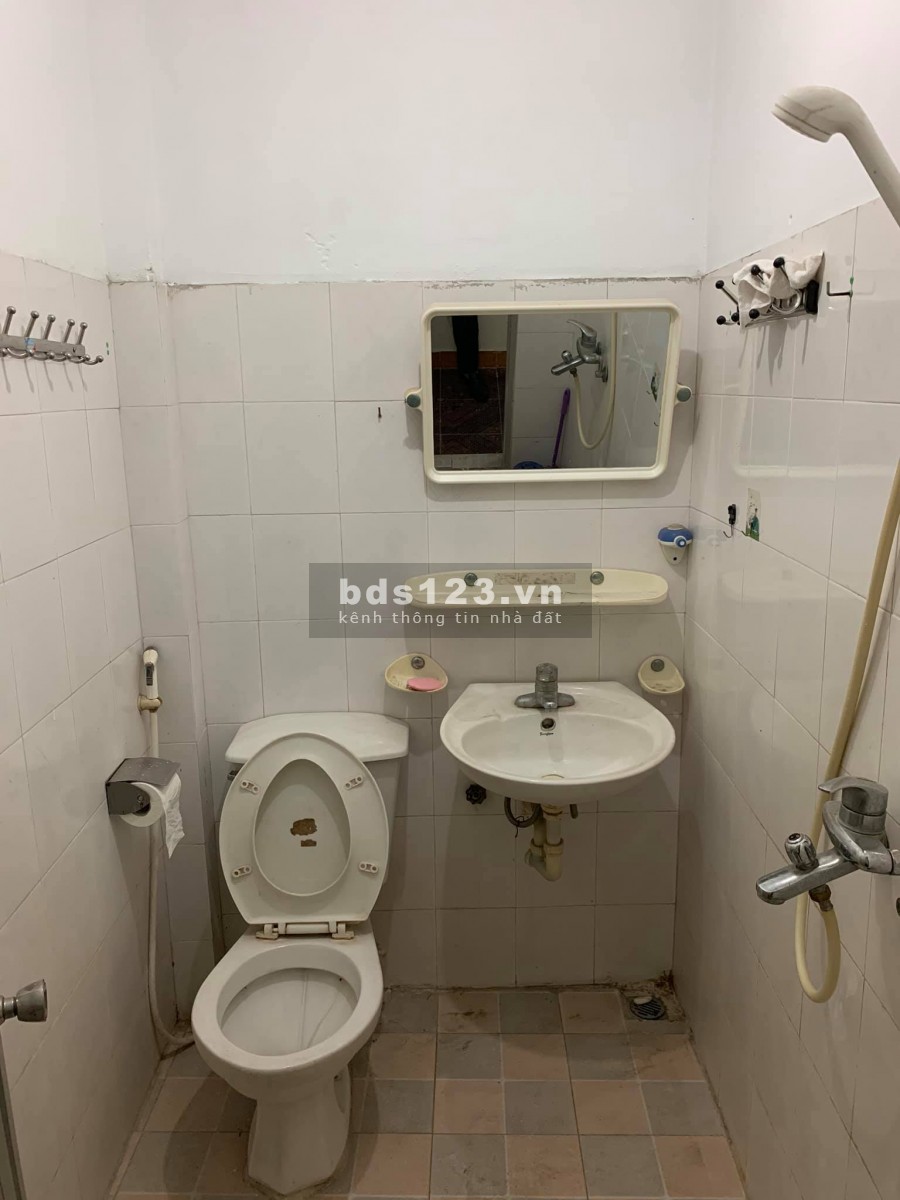 4 TẦNG, 4 NGỦ Ở LUÔN, 35M SỔ VUÔNG NỞ HẬU, 2.7 TỶ