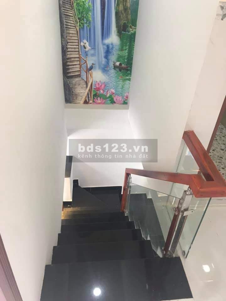Kẹt tiền bán gấp trong tuần này