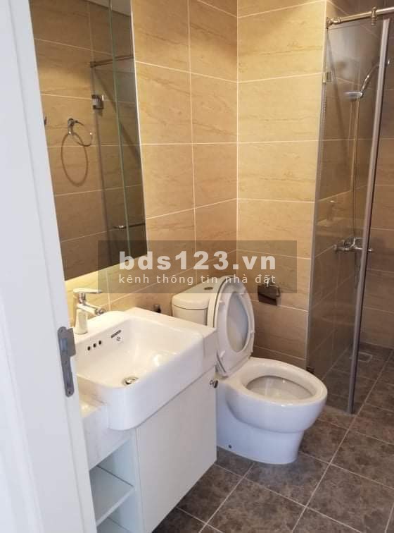 D'Capitale cho thuê gấp CH 50m2 đồ cơ bản vừa ở vừa làm VP giá rẻ 10tr/th